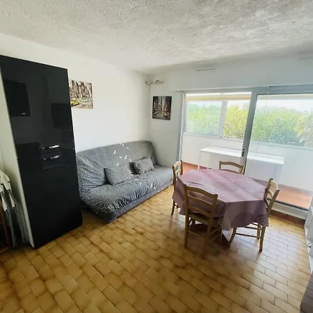 Apartment Cap D'agde, 2 Pieces, 5 Personnes - Fr-1-723-109